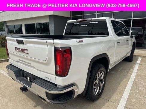 Used 2022 GMC Sierra 1500 SLT w/ SLT Convenience Package image 9