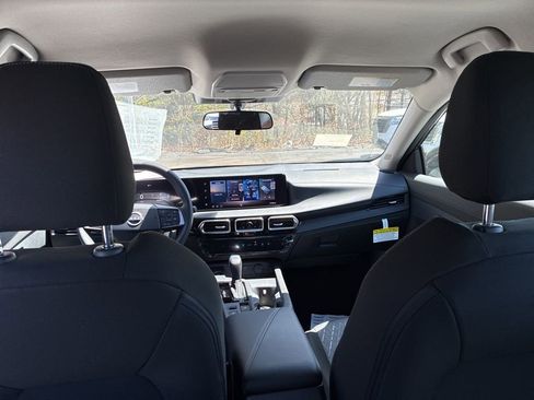 New 2026 Nissan Sentra SV w/ Floor Mat Package FWD image 22