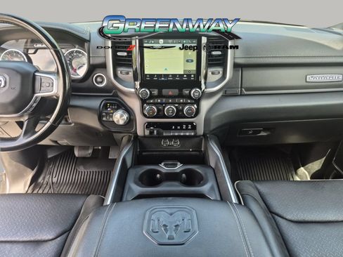 Used 2022 RAM 1500 Laramie w/ Sport Appearance Package AWD/4WD image 10