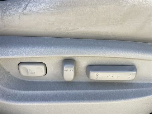 Used 2017 Acura MDX SH-AWD image 29