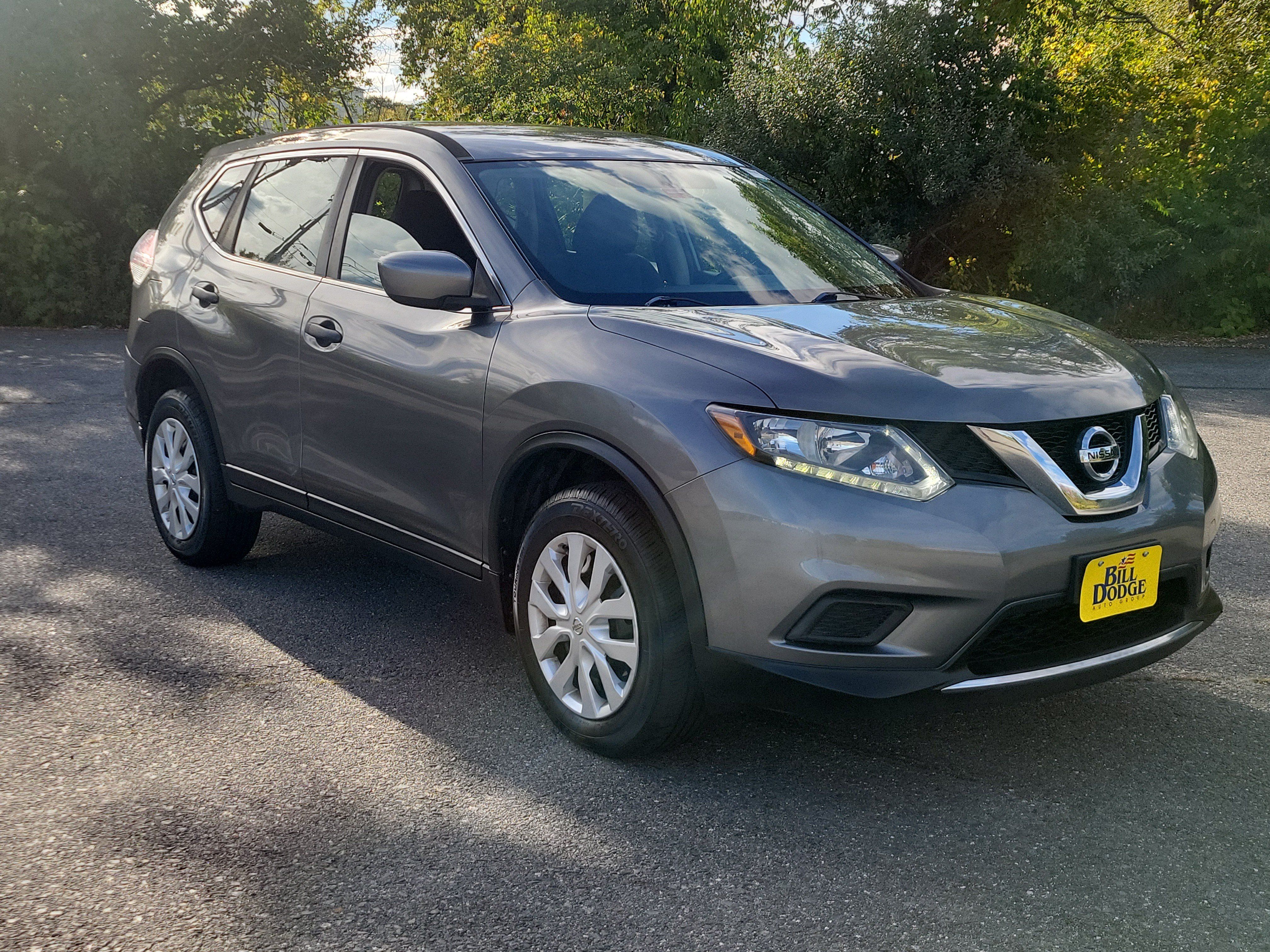 Used 2016 Nissan Rogue S AWD/4WD image 3