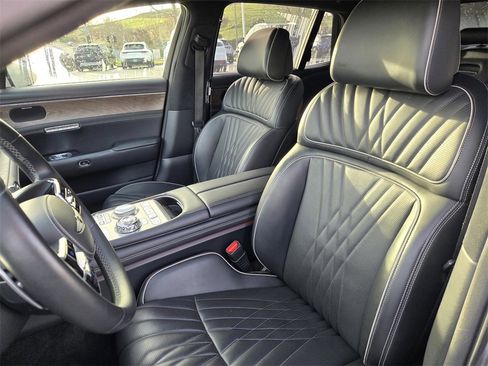 Used 2023 Genesis G90 3.5T image 19