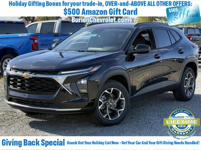 New 2026 Chevrolet Trax LT w/ Driver Confidence Package