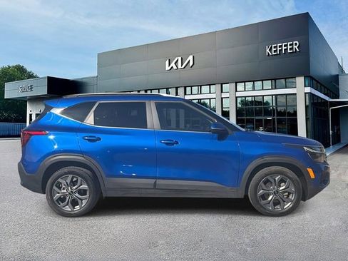 Used 2024 Kia Seltos S FWD image 9