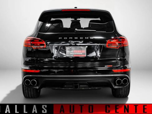Used 2017 Porsche Cayenne S AWD/4WD image 6