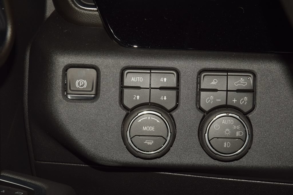 New 2026 Chevrolet Silverado 1500 RST AWD/4WD image 39