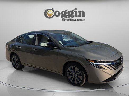 New 2026 Nissan Sentra SL w/ Floor Mat Package image 7