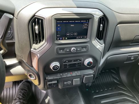 New 2025 GMC Sierra 2500 Pro w/ Convenience Package image 22