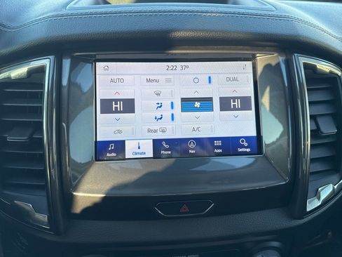 Used 2020 Ford Ranger Lariat w/ Technology Package image 13