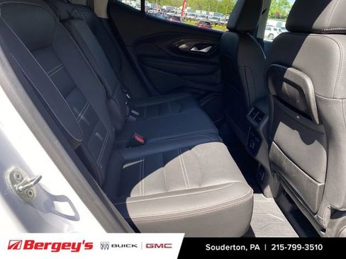 Used 2023 GMC Terrain Denali w/ Denali Premium Package AWD/4WD image 31