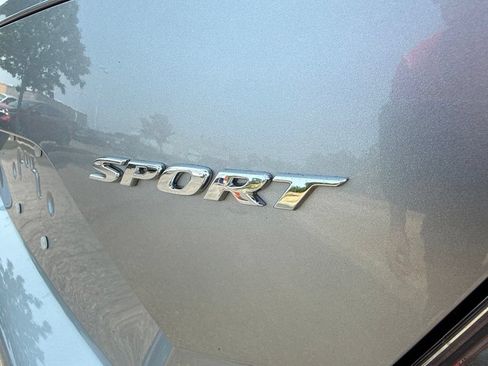 Used 2021 Honda Civic Sport image 4
