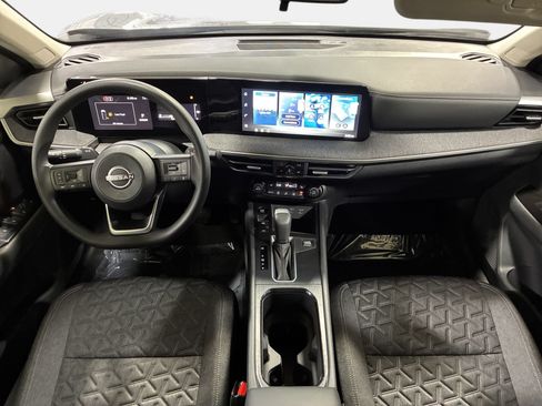 New 2027 Nissan Kicks SV w/ Cold Weather Package FWD image 9