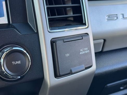 Used 2021 Ford F350 Lariat w/ Lariat Ultimate Package image 41