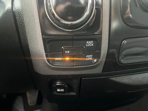 Used 2018 RAM 1500 Express w/ Express Value Package image 17