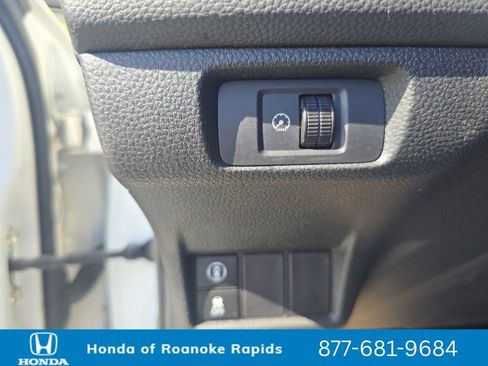 Used 2022 Honda Civic EX image 29