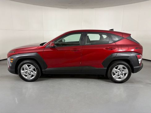 Used 2024 Hyundai Kona SE FWD image 5