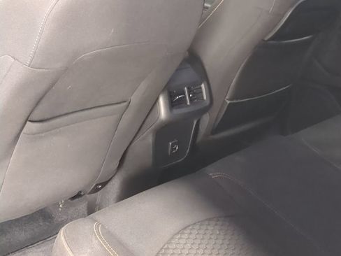 Used 2019 GMC Terrain SLE FWD image 21