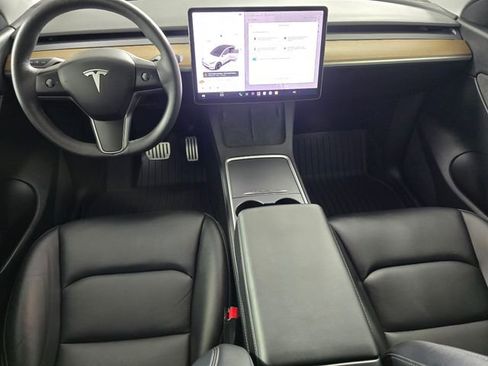 Used 2022 Tesla Model Y Performance AWD/4WD image 18