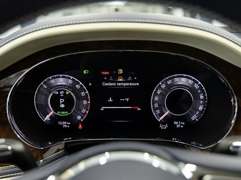 New 2026 Bentley Flying Spur Plug-In Hybrid AWD/4WD image 39