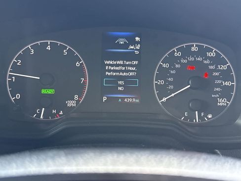 Used 2025 Toyota Corolla Cross AWD Hybrid image 16