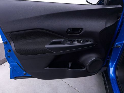 Used 2021 Nissan Kicks S FWD image 14