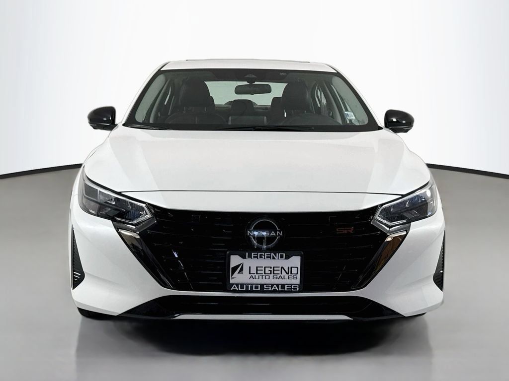 Used 2024 Nissan Sentra SR w/ SR Premium Package FWD image 2