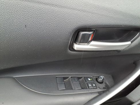 Certified 2022 Toyota Corolla XSE image 12