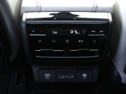 Used 2023 Acura MDX w/ Advance Package AWD/4WD image 20