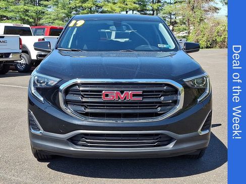 Used 2019 GMC Terrain SLE AWD/4WD image 2
