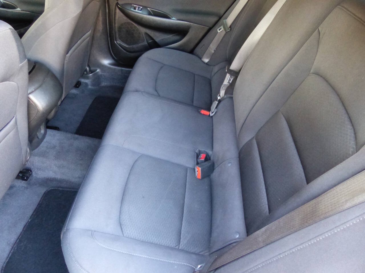 Used 2022 Chevrolet Malibu LS FWD image 19