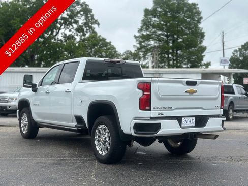 Used 2024 Chevrolet Silverado 2500 LTZ w/ LTZ Plus Package AWD/4WD image 9