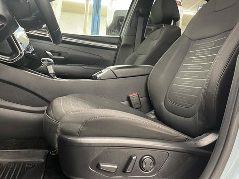 Used 2022 Hyundai Santa Cruz SEL Premium AWD/4WD image 9