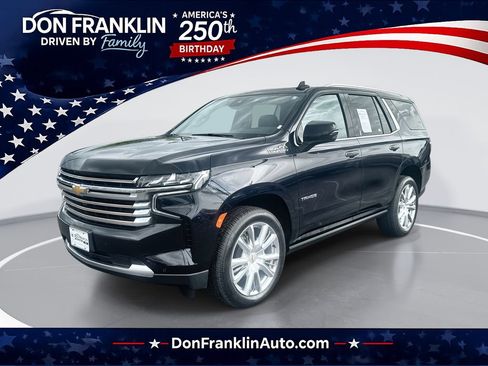 Used 2024 Chevrolet Tahoe High Country w/ Premium Package 2 AWD/4WD image 1