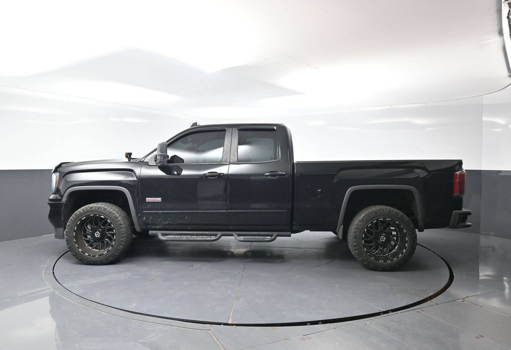 Used 2016 GMC Sierra 1500 SLT w/ All Terrain X Package AWD/4WD image 6