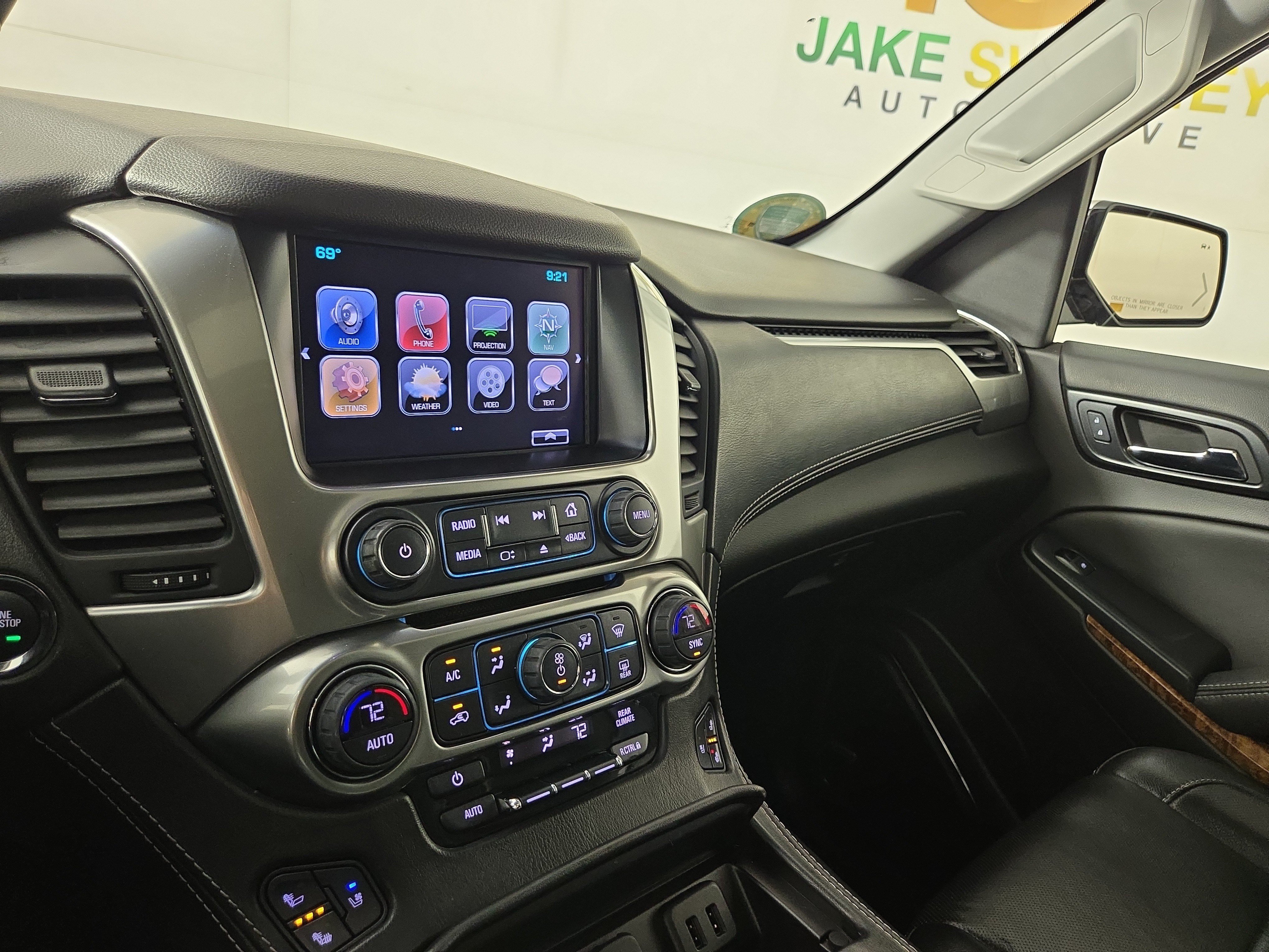 Used 2018 Chevrolet Tahoe Premier AWD/4WD image 24