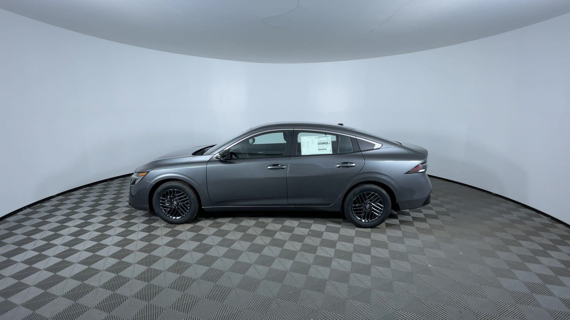 Certified 2026 Nissan Sentra SV w/ SV Convenience Package FWD image 5
