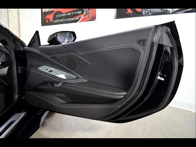 Used 2024 Chevrolet Corvette Z06 RWD image 19