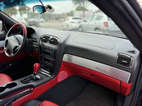 Used 2002 Ford Thunderbird Deluxe image 17
