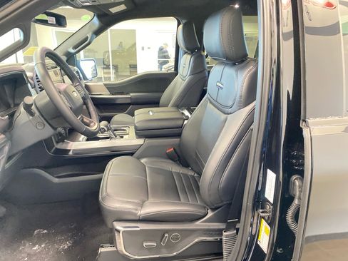 New 2025 Ford F150 Platinum w/ FX4 Off-Road Package image 16