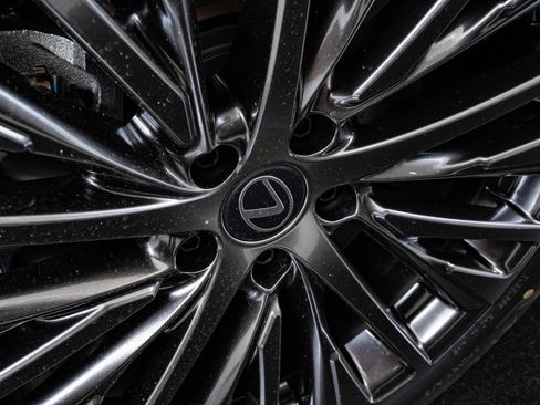 New 2026 Lexus RX 450h AWD image 8