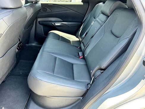 Used 2023 Lexus RX 350 Premium image 34