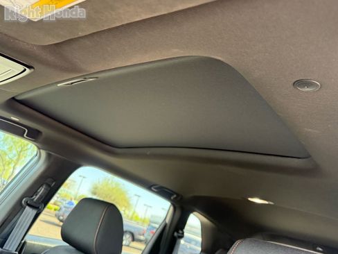 Used 2024 Honda CR-V Sport image 14