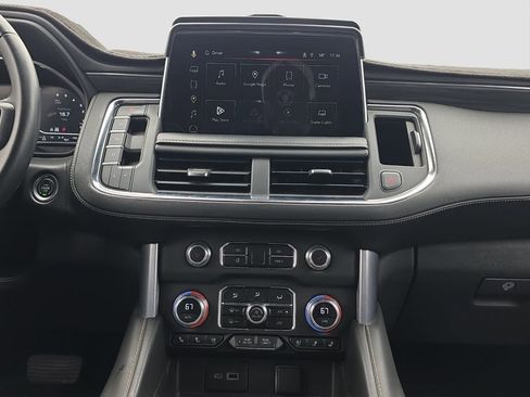 Used 2023 GMC Yukon XL SLT AWD/4WD image 14