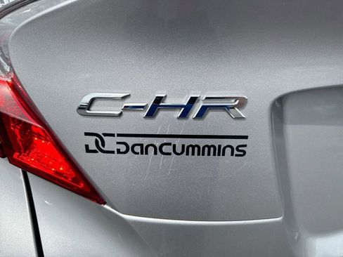 Used 2019 Toyota C-HR XLE FWD image 25
