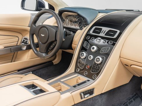 Used 2016 Aston Martin DB9 GT RWD image 29