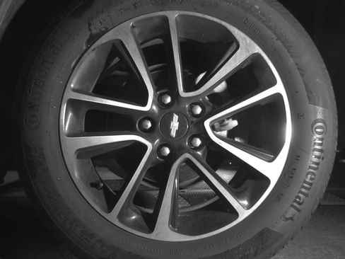 Used 2025 Chevrolet TrailBlazer LT FWD image 17