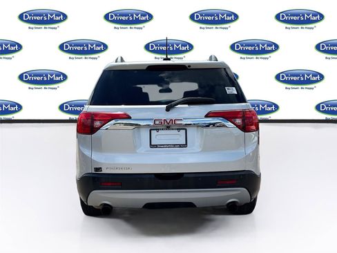 Used 2019 GMC Acadia SLT w/ LPO, Floor Liner Package FWD image 6