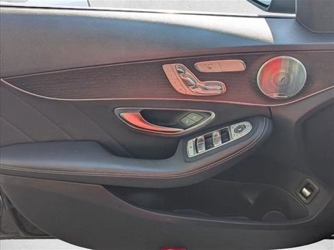 Used 2020 Mercedes-Benz C 300 4MATIC Sedan image 9