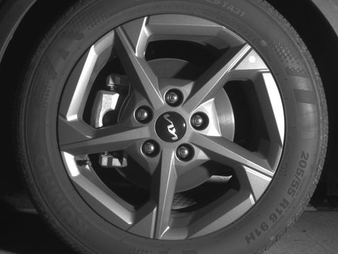 Used 2025 Kia K4 FWD image 12