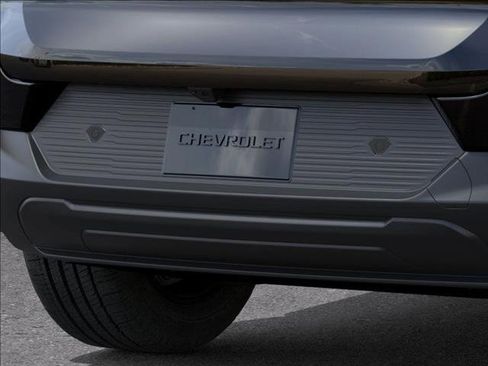 New 2026 Chevrolet Equinox EV LT image 14